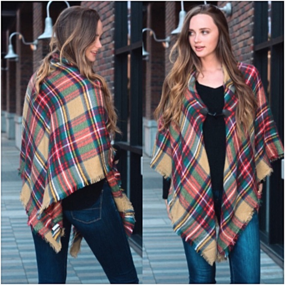 Flannel Plaid Poncho Scarf Wrap Toggle - Picture 7 of 8